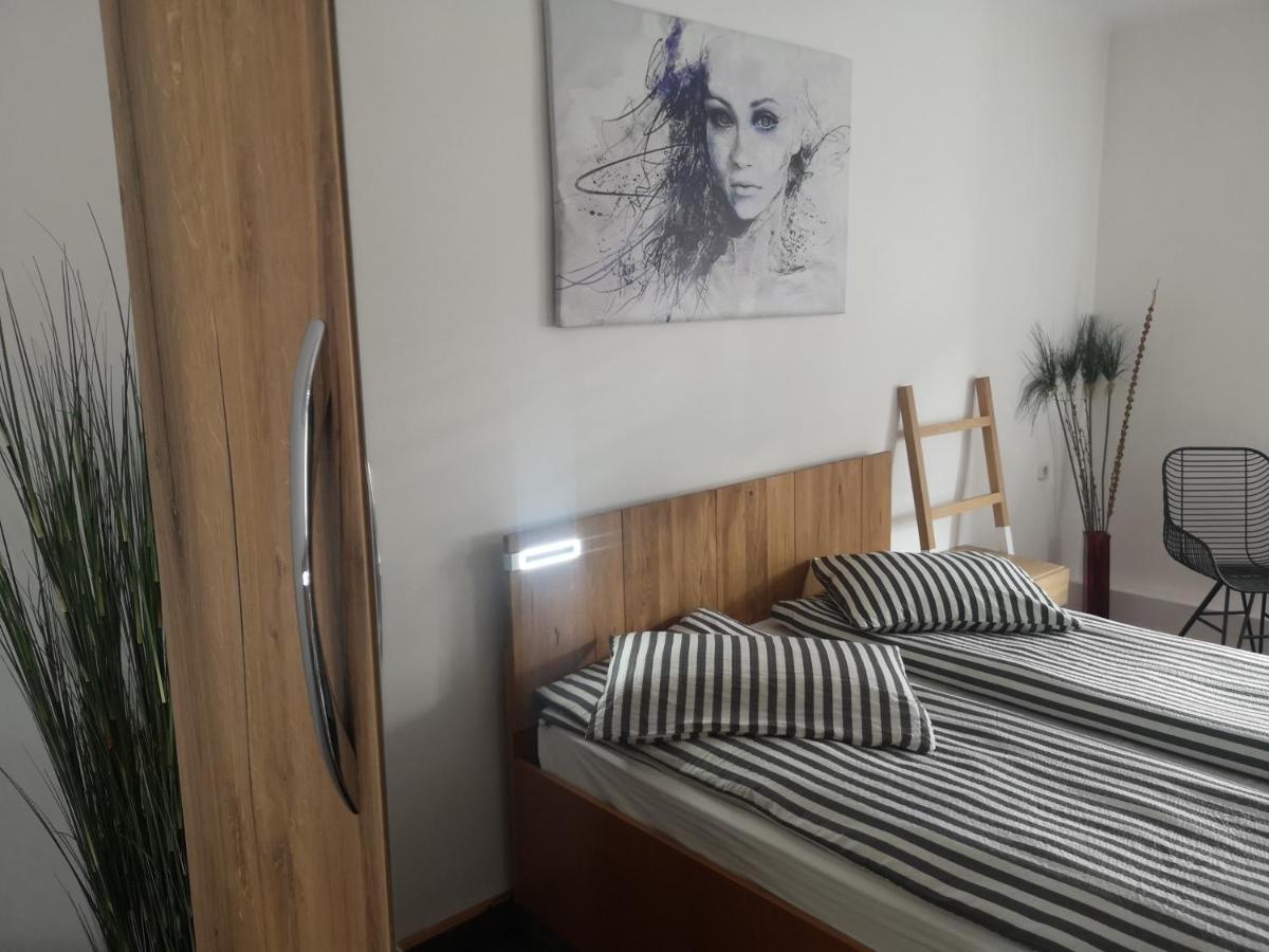 Neustadt Villa Cristian  Esterno foto